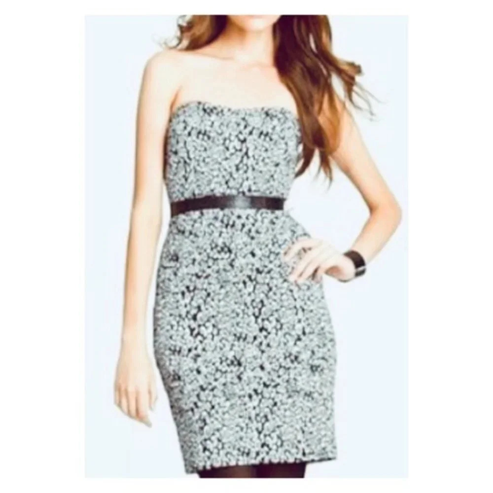 Trina Turk Black White Leopard Strapless Sweetheart Neck Sheath Dress Size 4